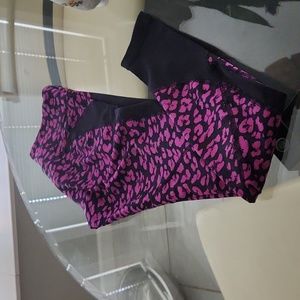 Lululemon leggings size 8